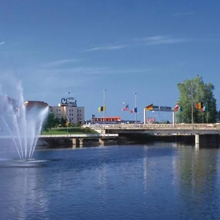 Ld-location Intermarche 公寓 蒙吕松